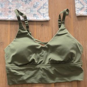 Aerie sports bra!